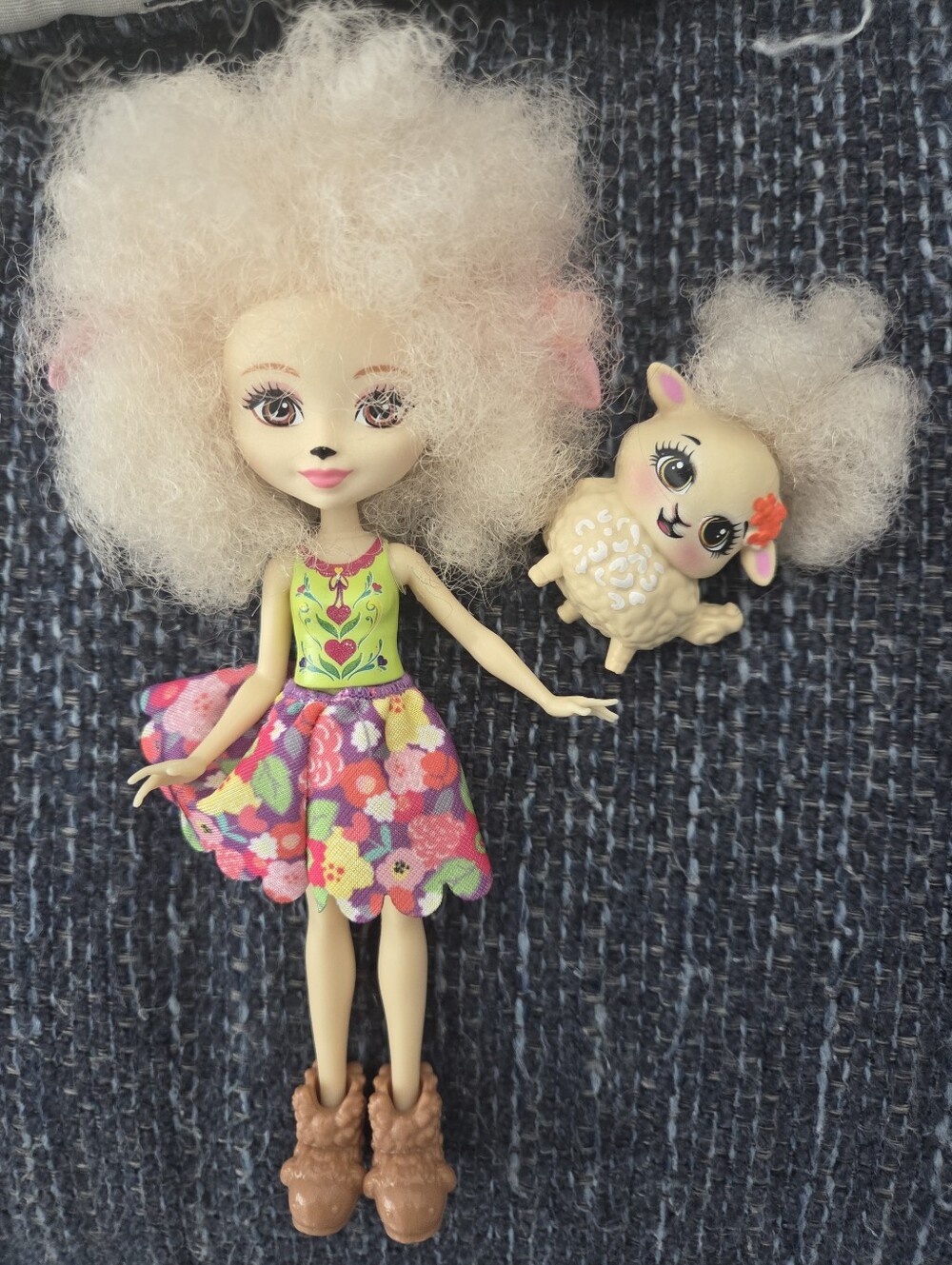 Enchantimals Lorna Lamb